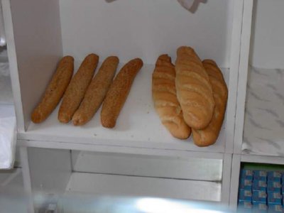 COMERCIO - PAN BARRAS